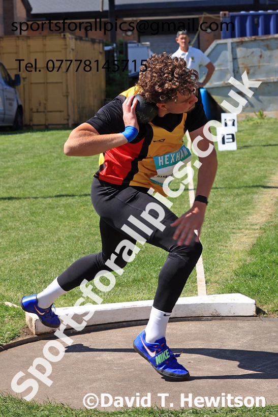 Decathlon shot putt, 2025 EAP International Combined Events, Hexham, Northumberland.  Photo: David T. Hewitson/Sports for All Pics